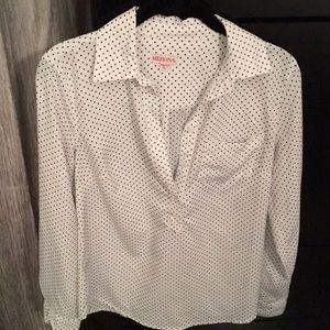White | black polka dot shirt size XS